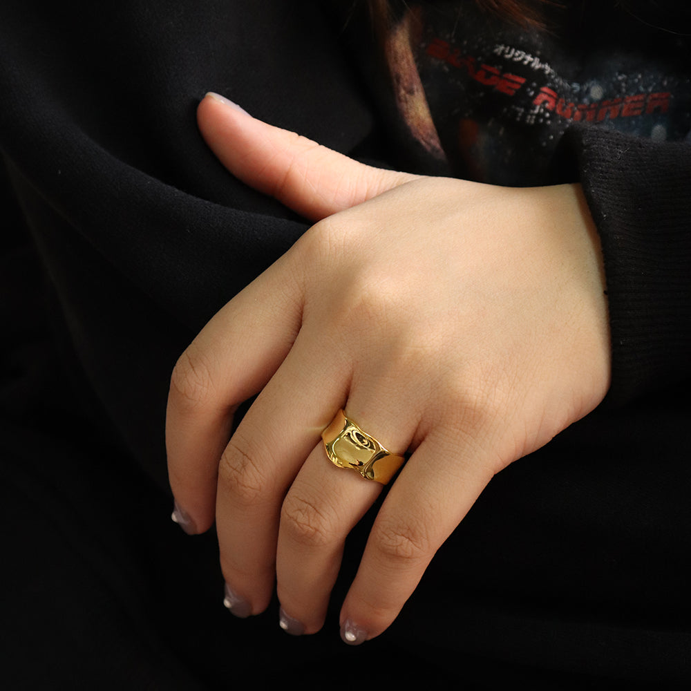 Wave  Geometric Ring