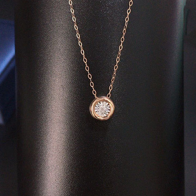 Natural Diamond Round Shape Necklace & Pendant