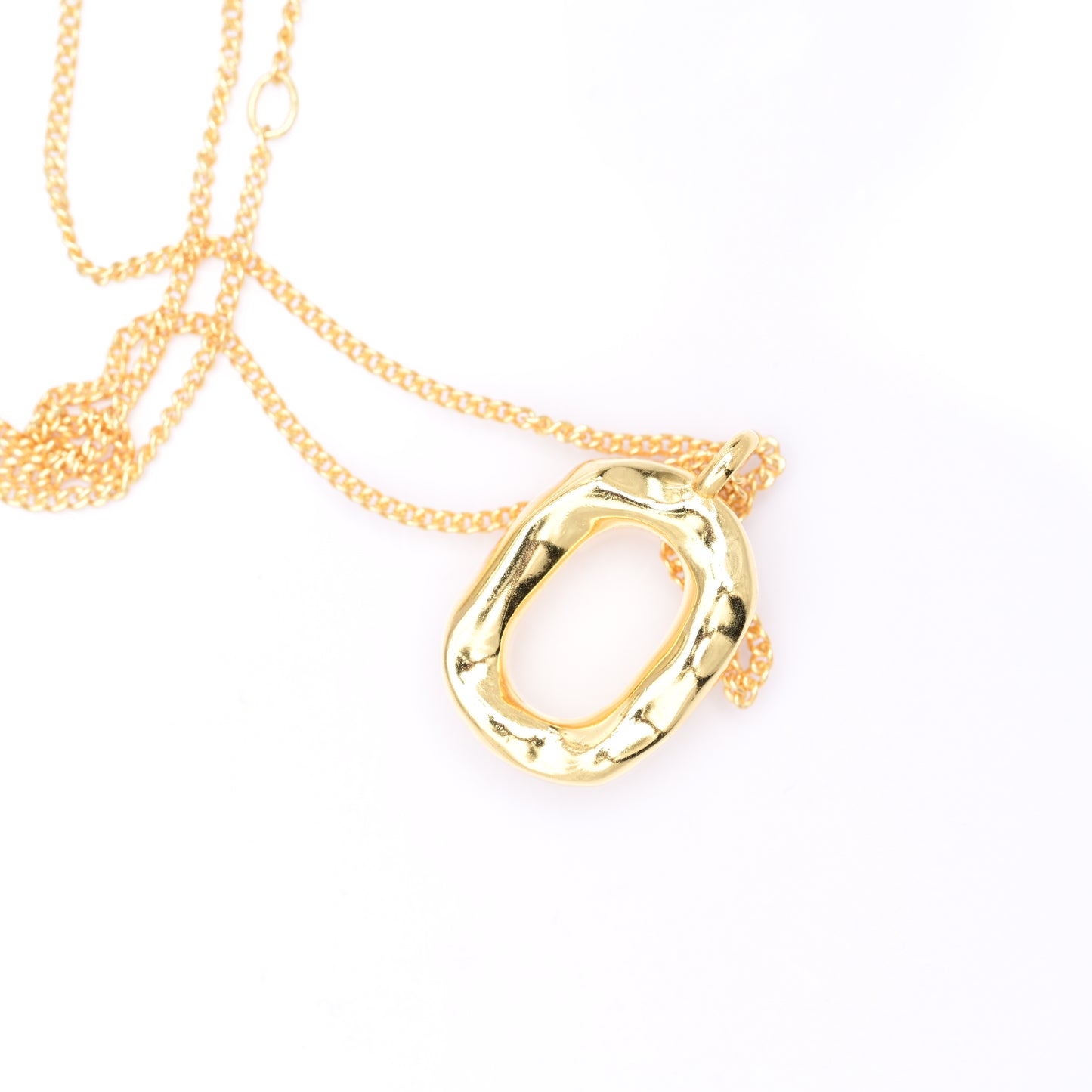 Oval Shaped Pendant Necklaces